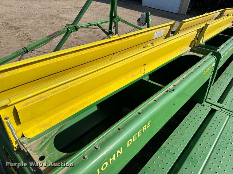 image for item NU9465 John Deere 9300 hoe grain drill