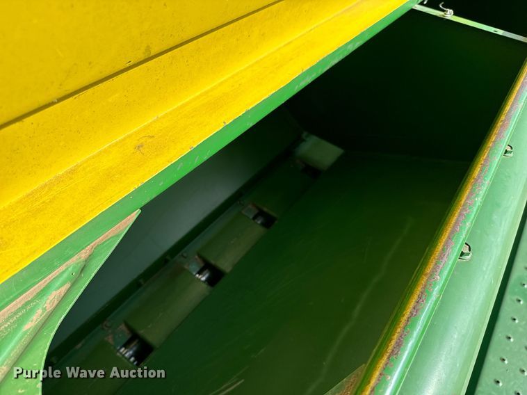 image for item NU9465 John Deere 9300 hoe grain drill
