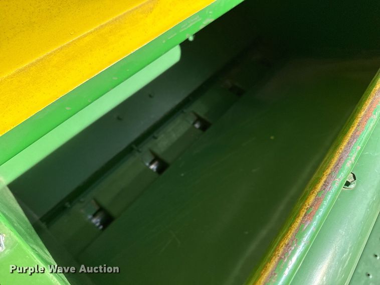 image for item NU9465 John Deere 9300 hoe grain drill