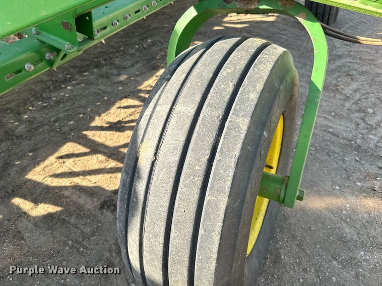 image for item NU9465 John Deere 9300 hoe grain drill