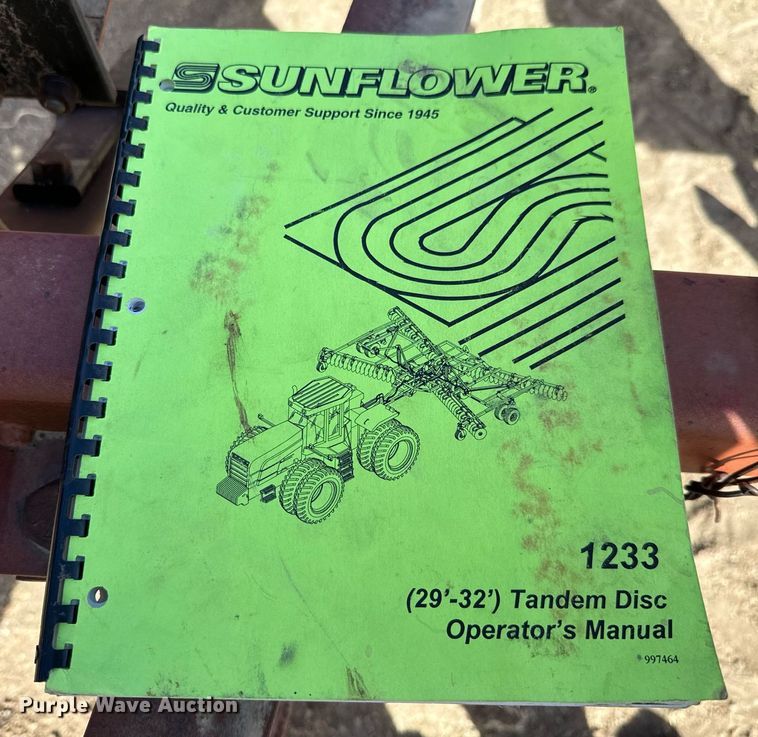 image for item NU9466 Sunflower  1233-29 tandem disk