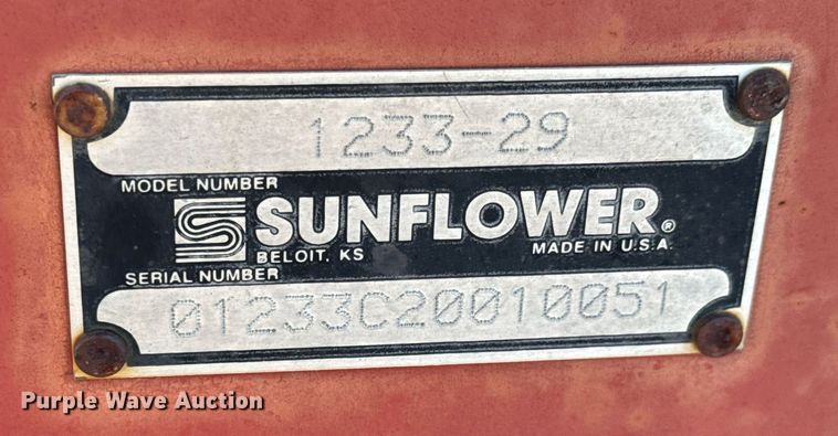 image for item NU9466 Sunflower  1233-29 tandem disk