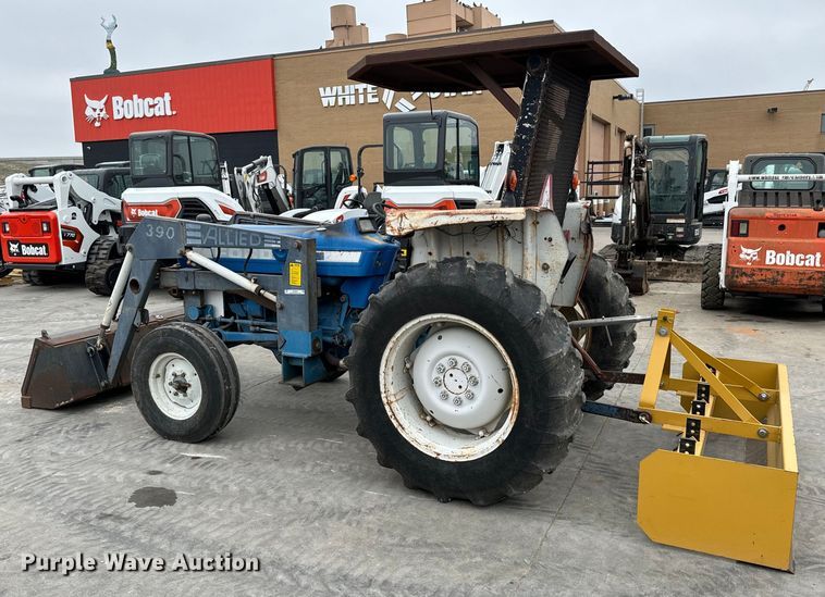 image for item NU9508 Ford  4610 tractor