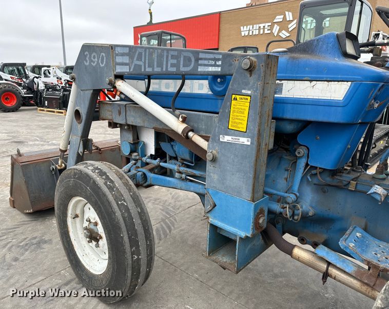 image for item NU9508 Ford  4610 tractor