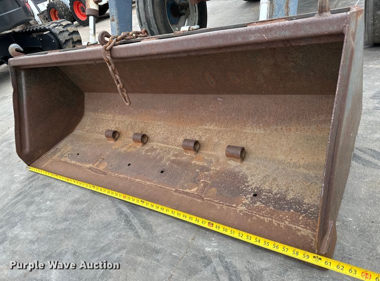 image for item NU9508 Ford  4610 tractor