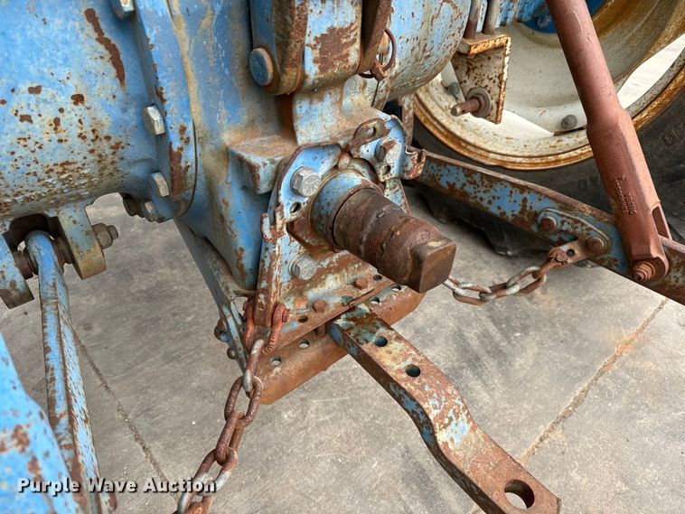 image for item NU9508 Ford  4610 tractor