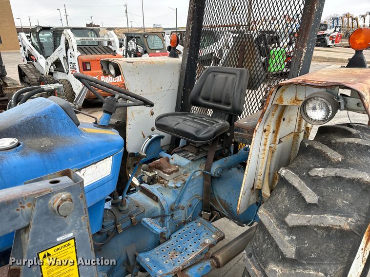 image for item NU9508 Ford  4610 tractor