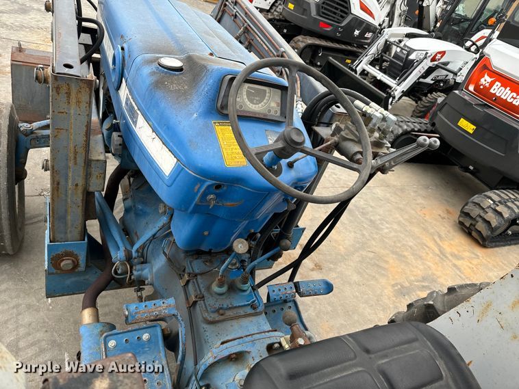 image for item NU9508 Ford  4610 tractor