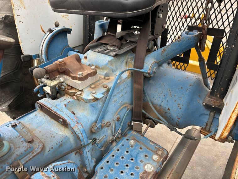 image for item NU9508 Ford  4610 tractor