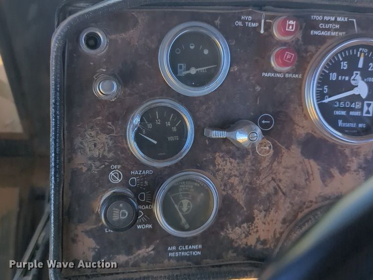 image for item NZ9308 1980 Versatile 875 4WD tractor