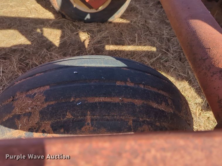 image for item NZ9310 Sunflower 79H4-38 tandem disk