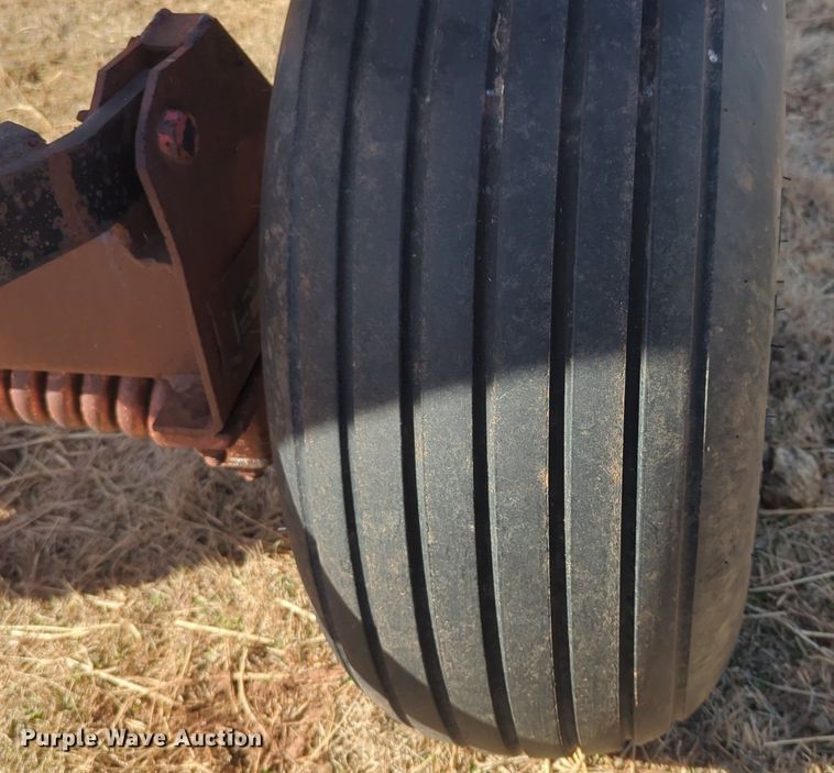 image for item NZ9312 (2) NH3 tank trailers