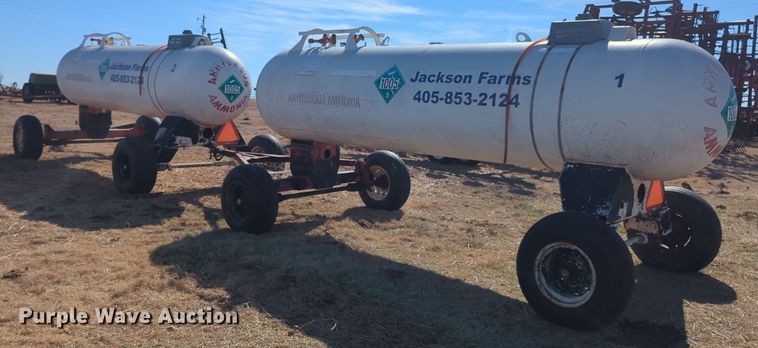 image for item NZ9313 (2) NH3 tank trailers