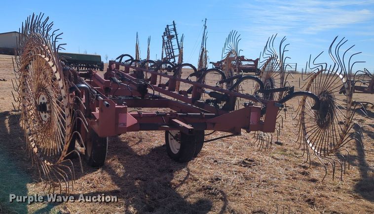 image for item NZ9314 Hesston  3991 hay rake