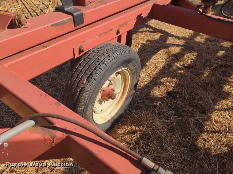 image for item NZ9314 Hesston  3991 hay rake