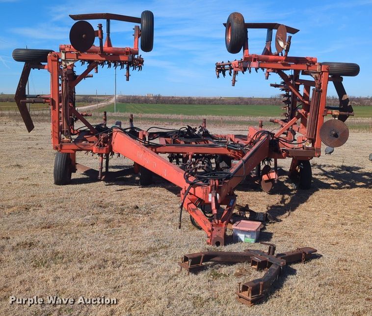 image for item NZ9316 Richardson  sweep plow