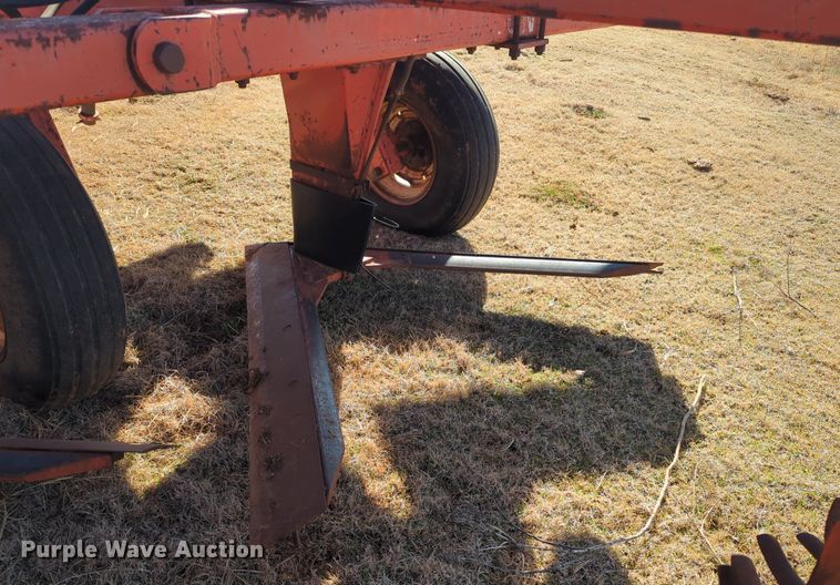 image for item NZ9316 Richardson  sweep plow