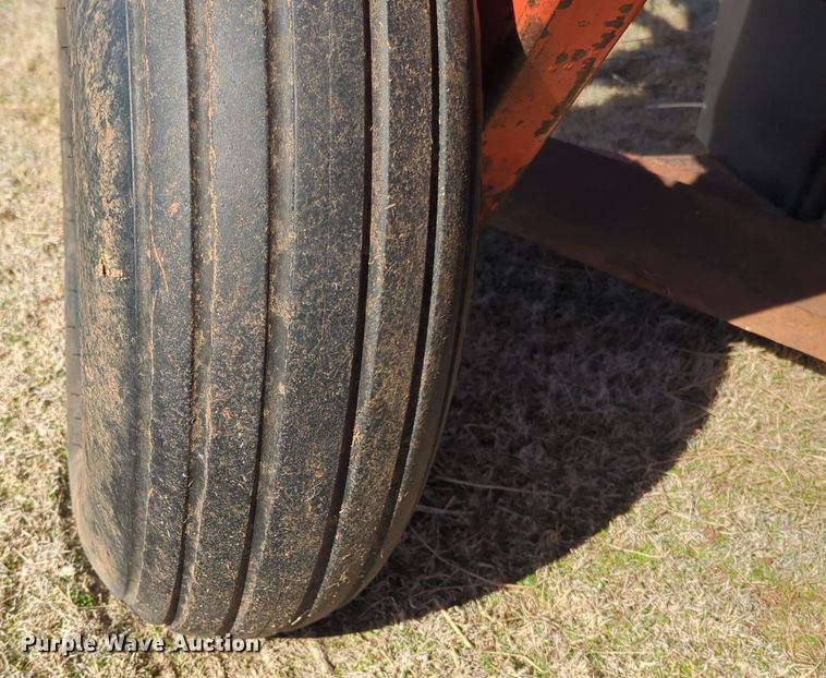 image for item NZ9316 Richardson  sweep plow