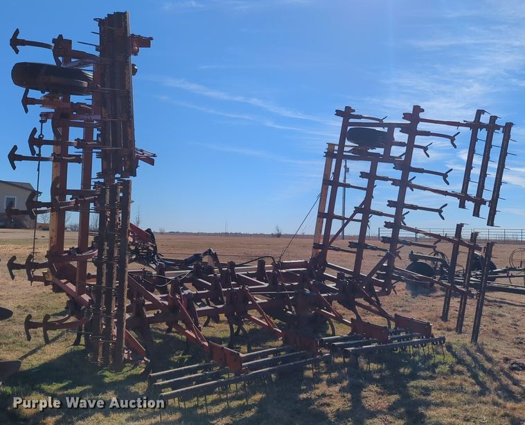 image for item NZ9320 Krause field cultivator