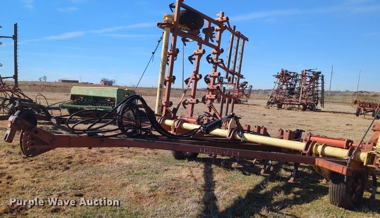 image for item NZ9320 Krause field cultivator