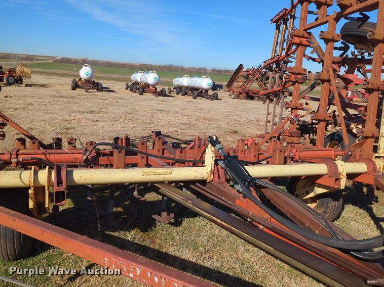 image for item NZ9320 Krause field cultivator