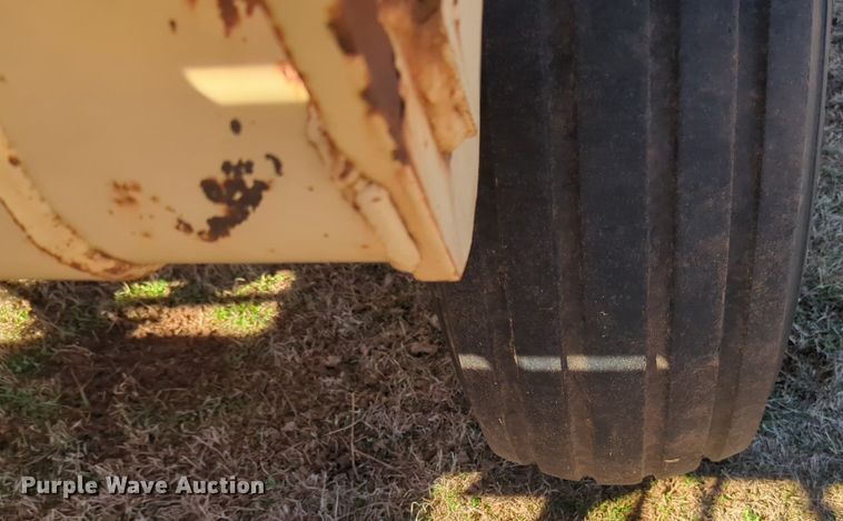 image for item NZ9321 Krause 3756 sweep plow