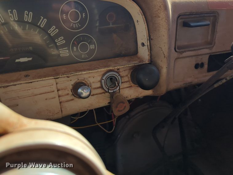 image for item NZ9324 1962 Chevrolet C60 grain truck