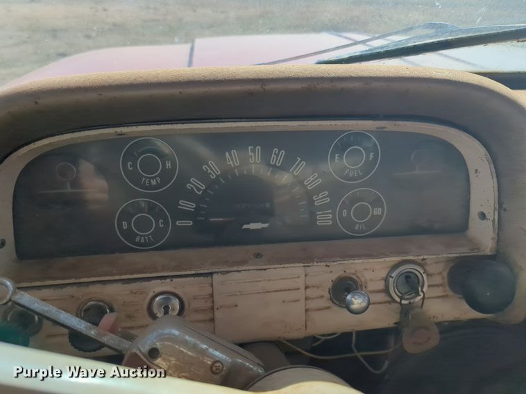 image for item NZ9324 1962 Chevrolet C60 grain truck