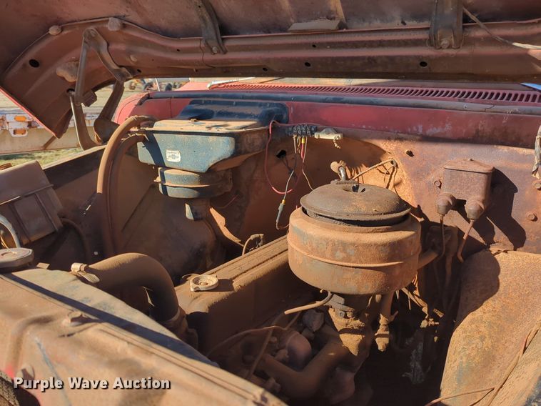 image for item NZ9324 1962 Chevrolet C60 grain truck