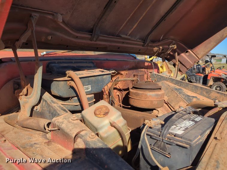 image for item NZ9324 1962 Chevrolet C60 grain truck