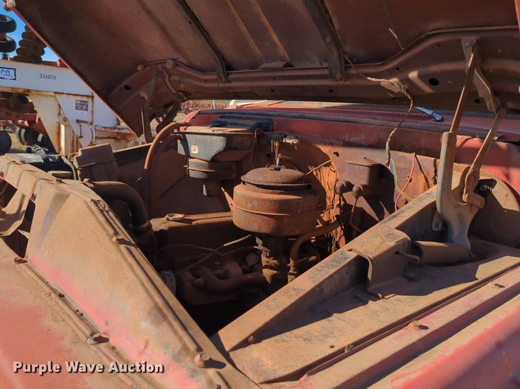 image for item NZ9324 1962 Chevrolet C60 grain truck