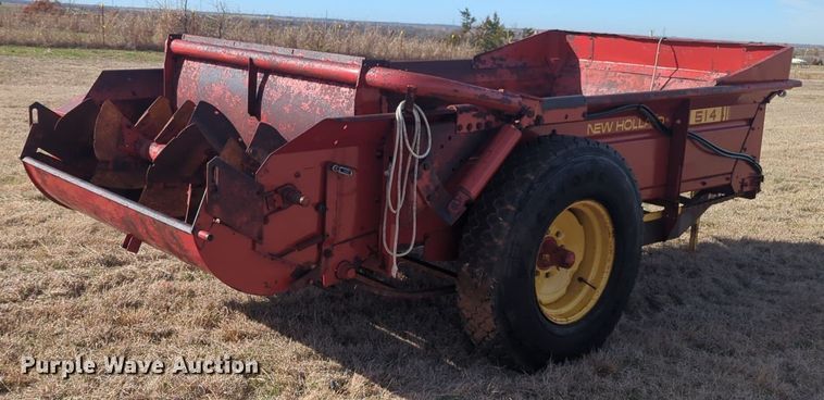 image for item NZ9327 New Holland  514 manure spreader