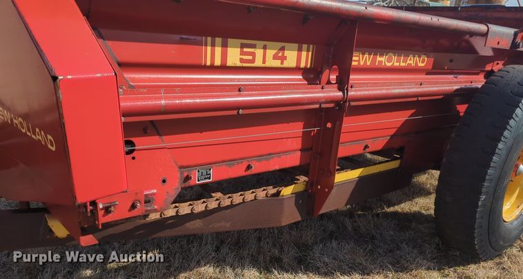 image for item NZ9327 New Holland  514 manure spreader