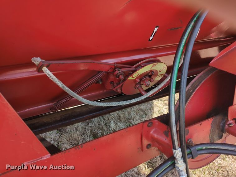 image for item NZ9327 New Holland  514 manure spreader