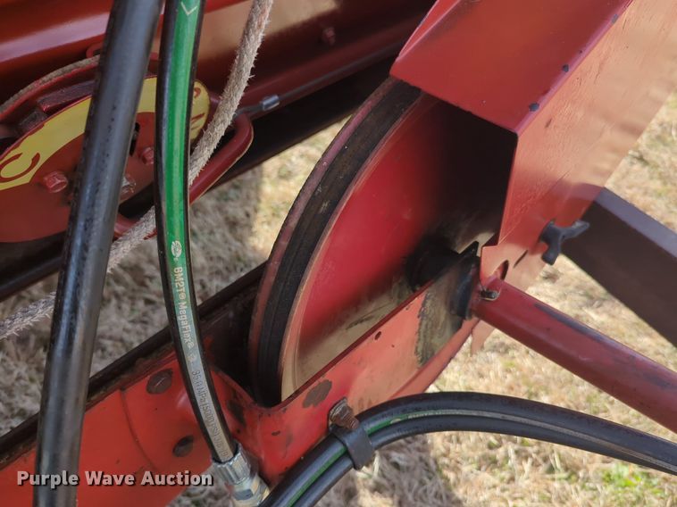 image for item NZ9327 New Holland  514 manure spreader