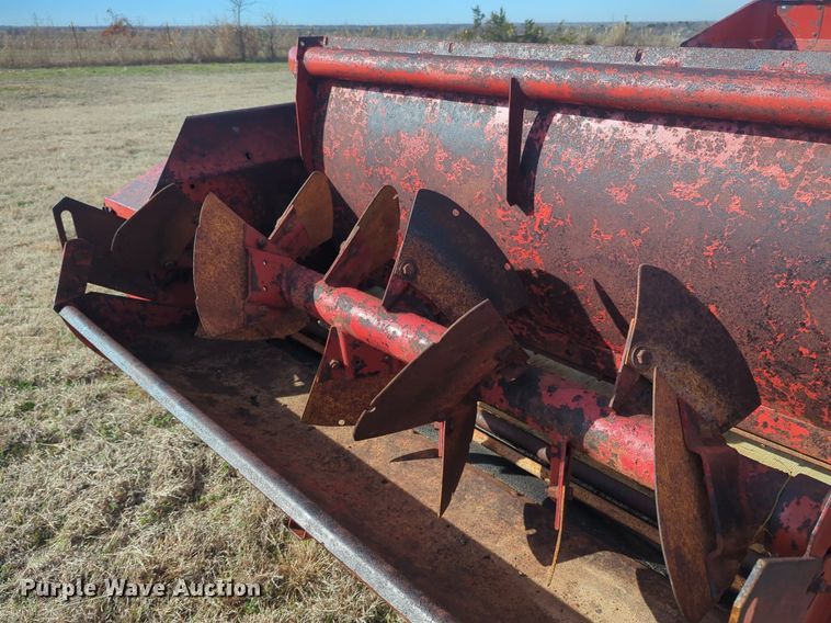 image for item NZ9327 New Holland  514 manure spreader