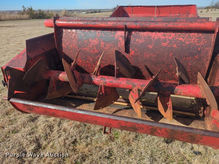 image for item NZ9327 New Holland  514 manure spreader