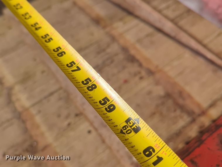 image for item NZ9327 New Holland  514 manure spreader