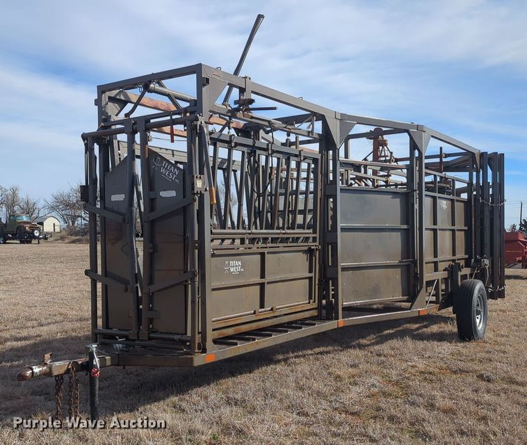 image for item NZ9328 Titan West  corral system