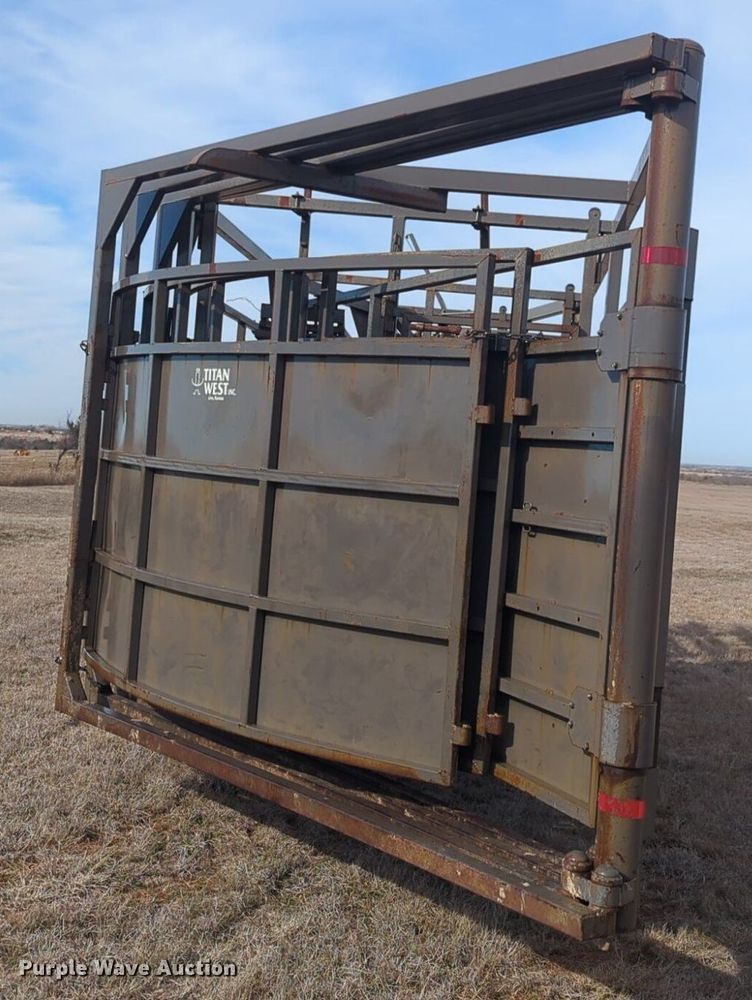 image for item NZ9328 Titan West  corral system