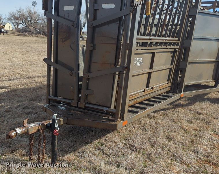 image for item NZ9328 Titan West  corral system