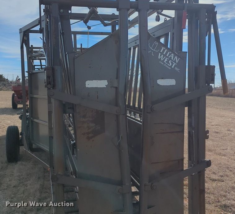 image for item NZ9328 Titan West  corral system