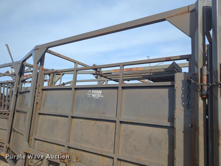 image for item NZ9328 Titan West  corral system