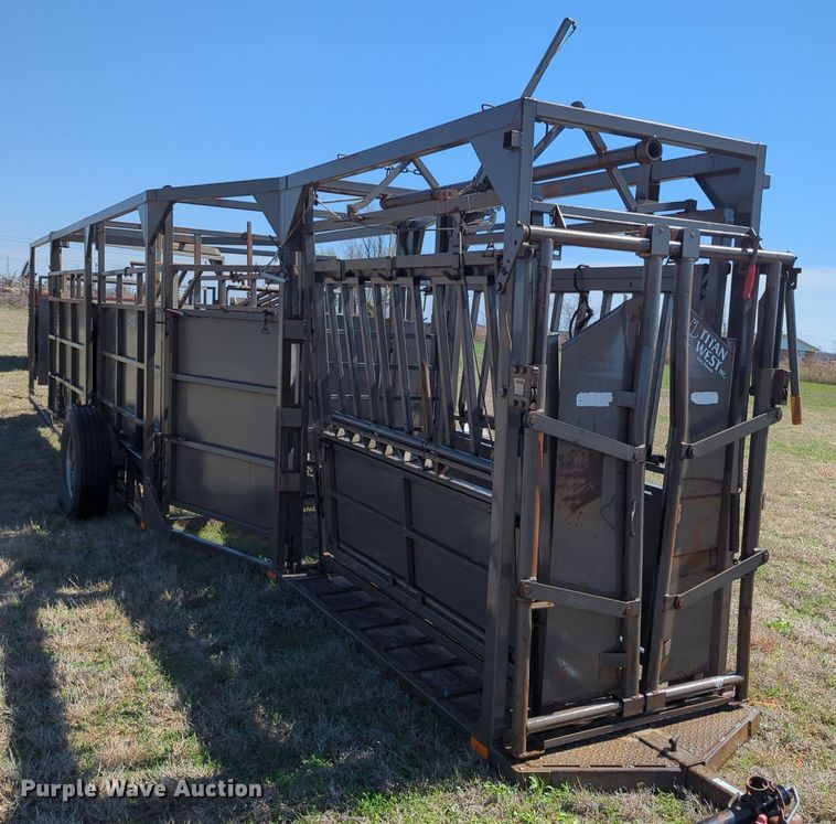 image for item NZ9328 Titan West  corral system