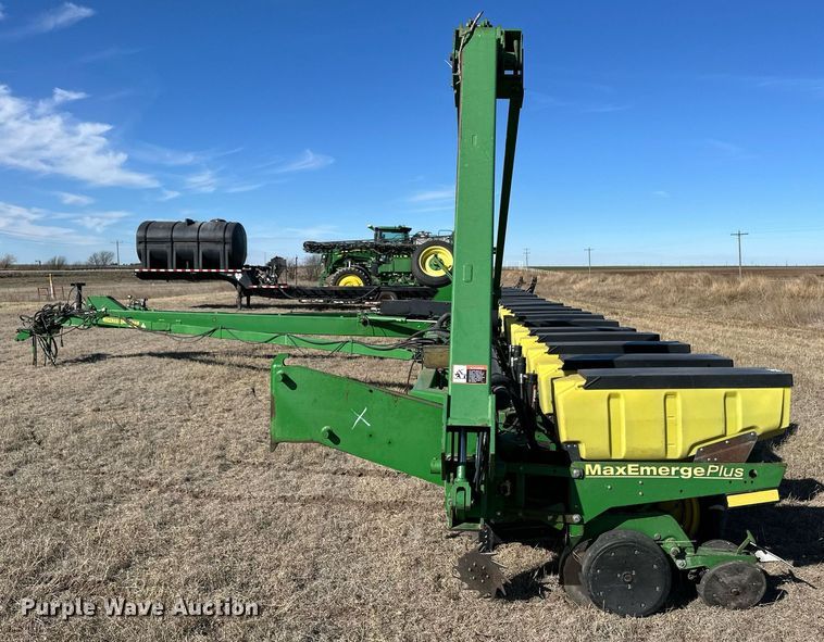 image for item OA9562 John Deere 1770 Conservation Max Emerge Plus planter