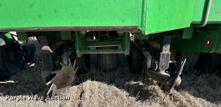 image for item OA9562 John Deere 1770 Conservation Max Emerge Plus planter