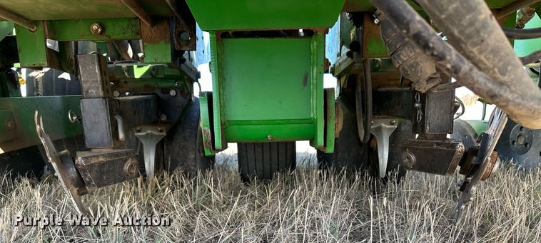 image for item OA9562 John Deere 1770 Conservation Max Emerge Plus planter
