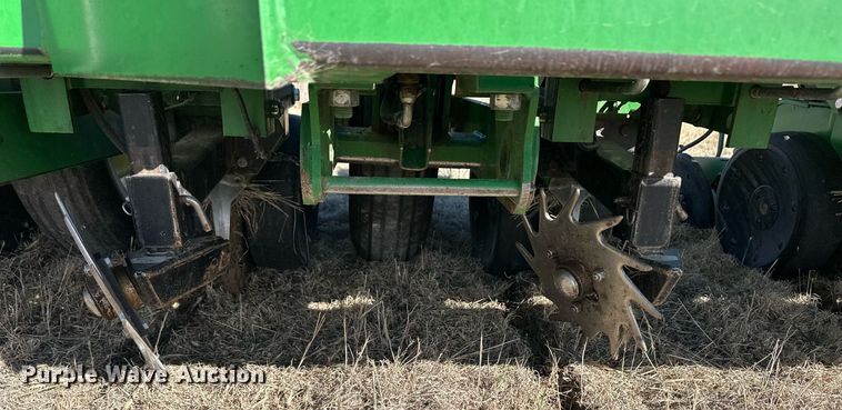 image for item OA9562 John Deere 1770 Conservation Max Emerge Plus planter