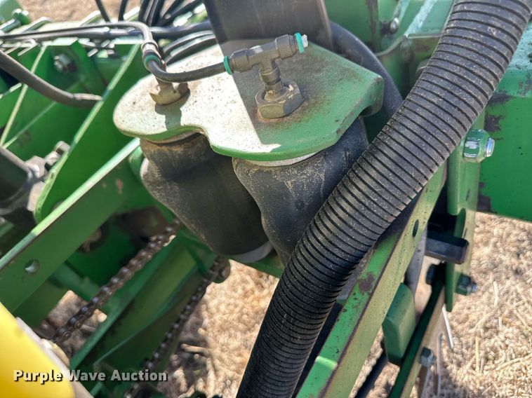 image for item OA9562 John Deere 1770 Conservation Max Emerge Plus planter