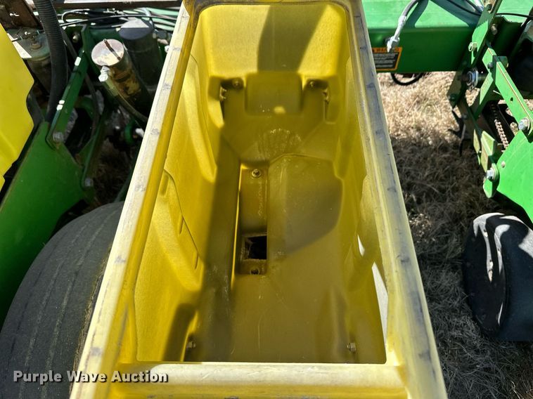 image for item OA9562 John Deere 1770 Conservation Max Emerge Plus planter